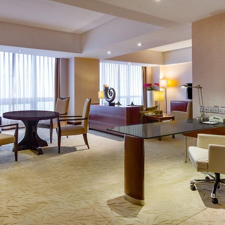 Crowne Plaza Yantai Sea View By Ihg Hotell Eksteriør bilde
