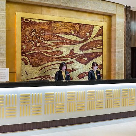 Crowne Plaza Yantai Sea View By Ihg Hotell Eksteriør bilde