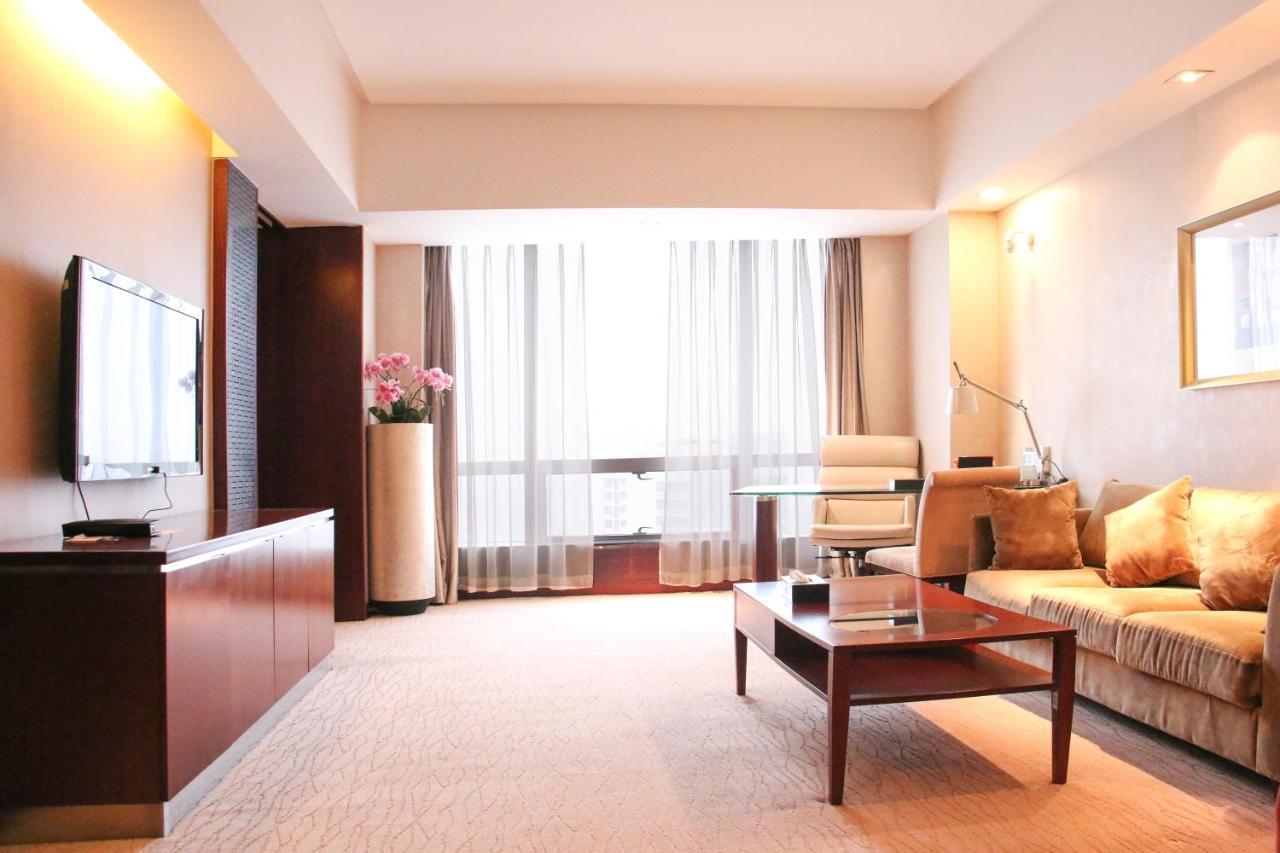 Crowne Plaza Yantai Sea View By Ihg Hotell Eksteriør bilde