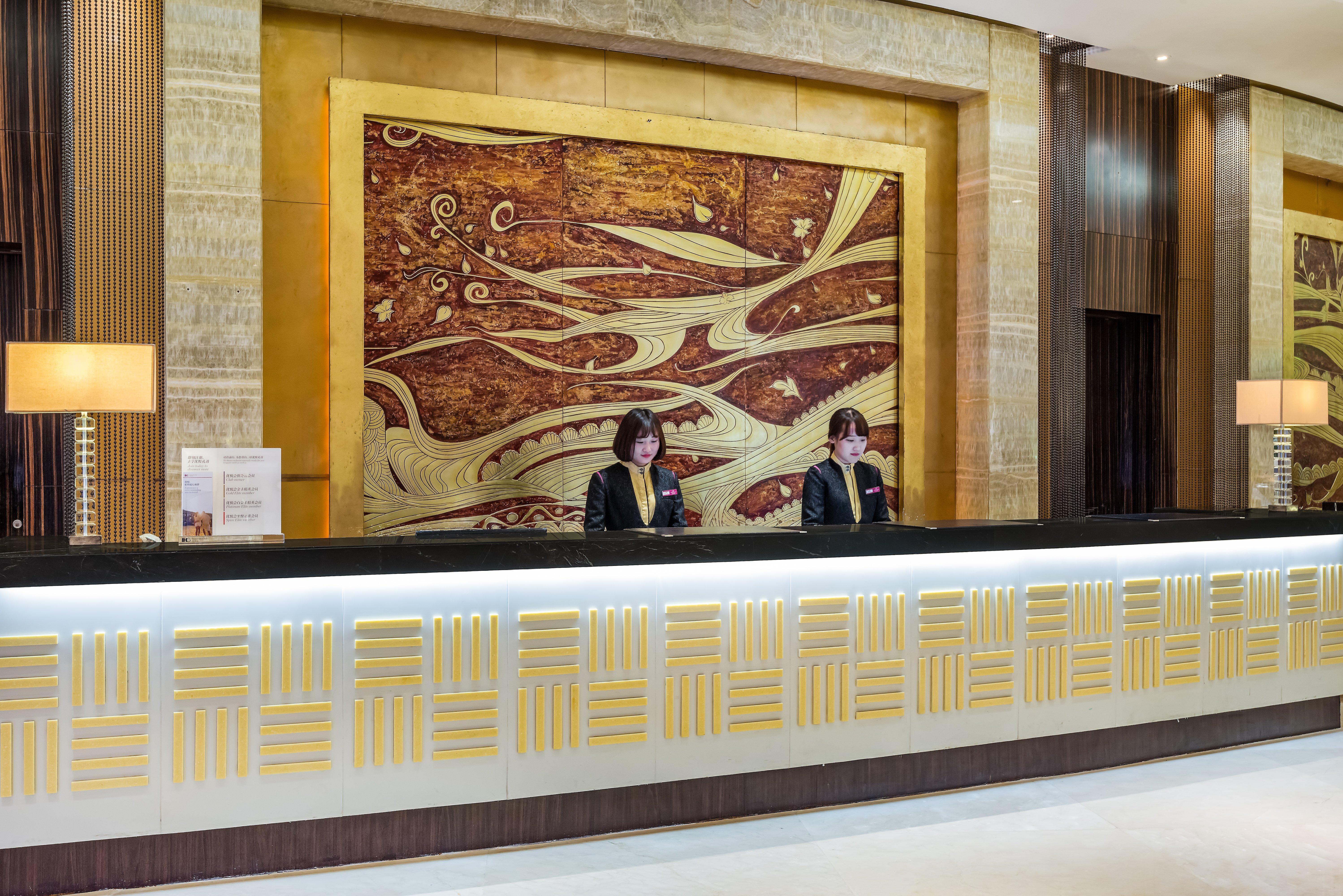 Crowne Plaza Yantai Sea View By Ihg Hotell Eksteriør bilde