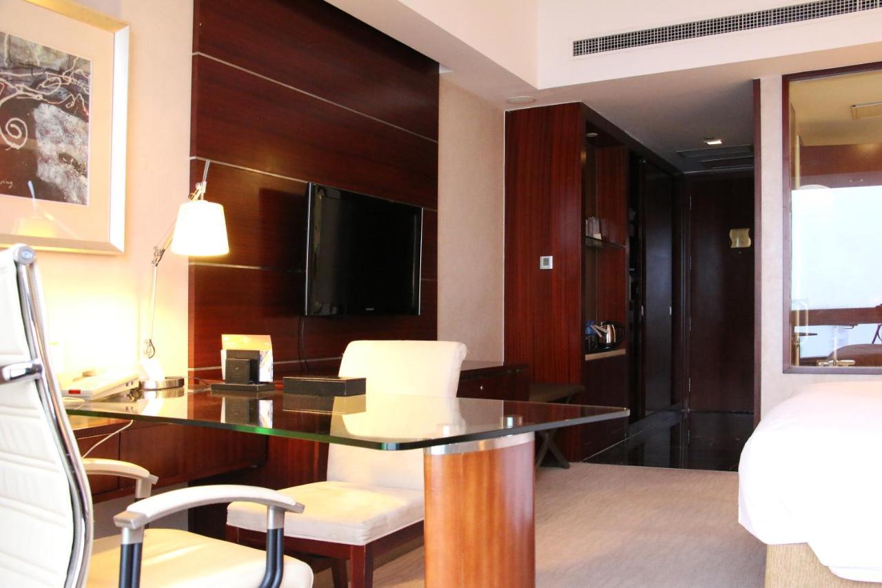 Crowne Plaza Yantai Sea View By Ihg Hotell Eksteriør bilde