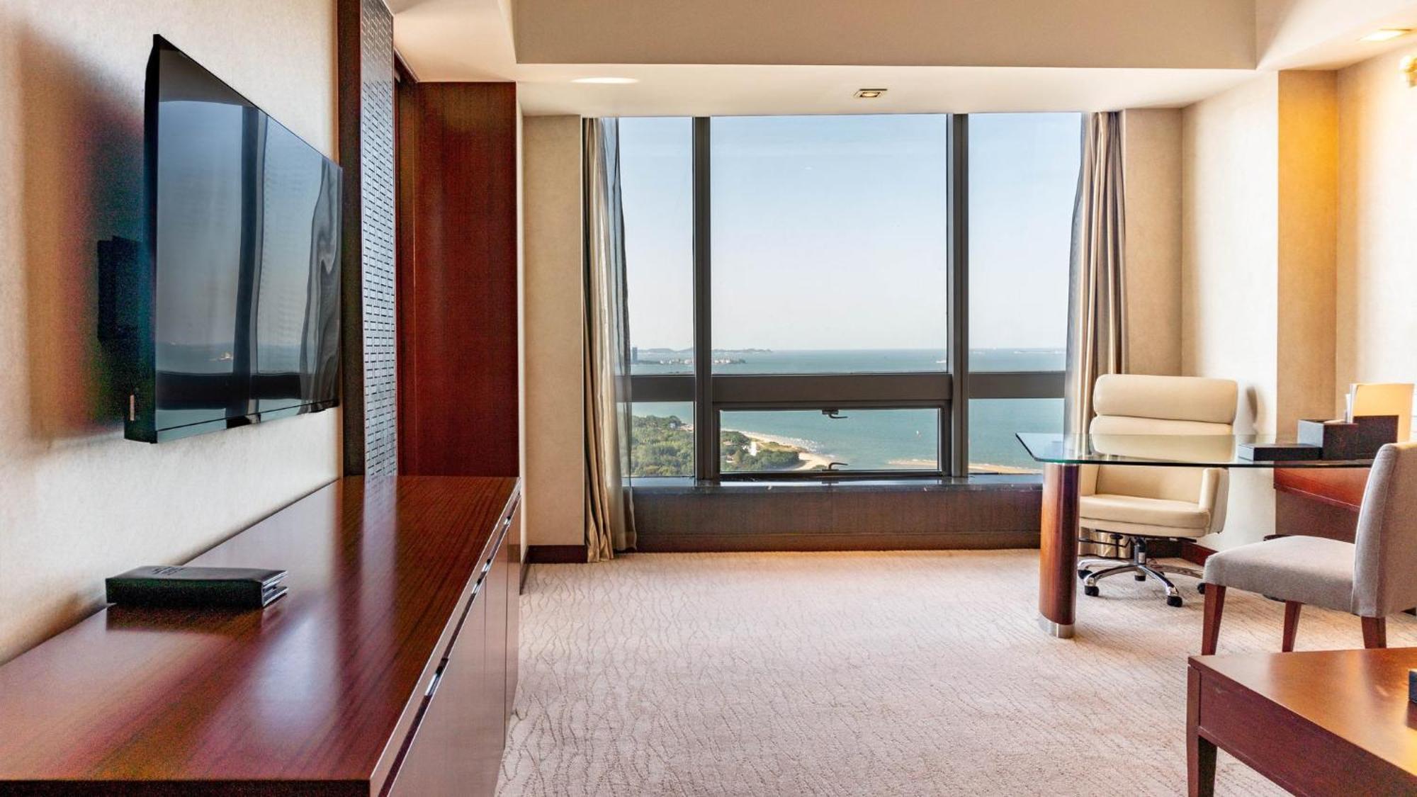 Crowne Plaza Yantai Sea View By Ihg Hotell Eksteriør bilde